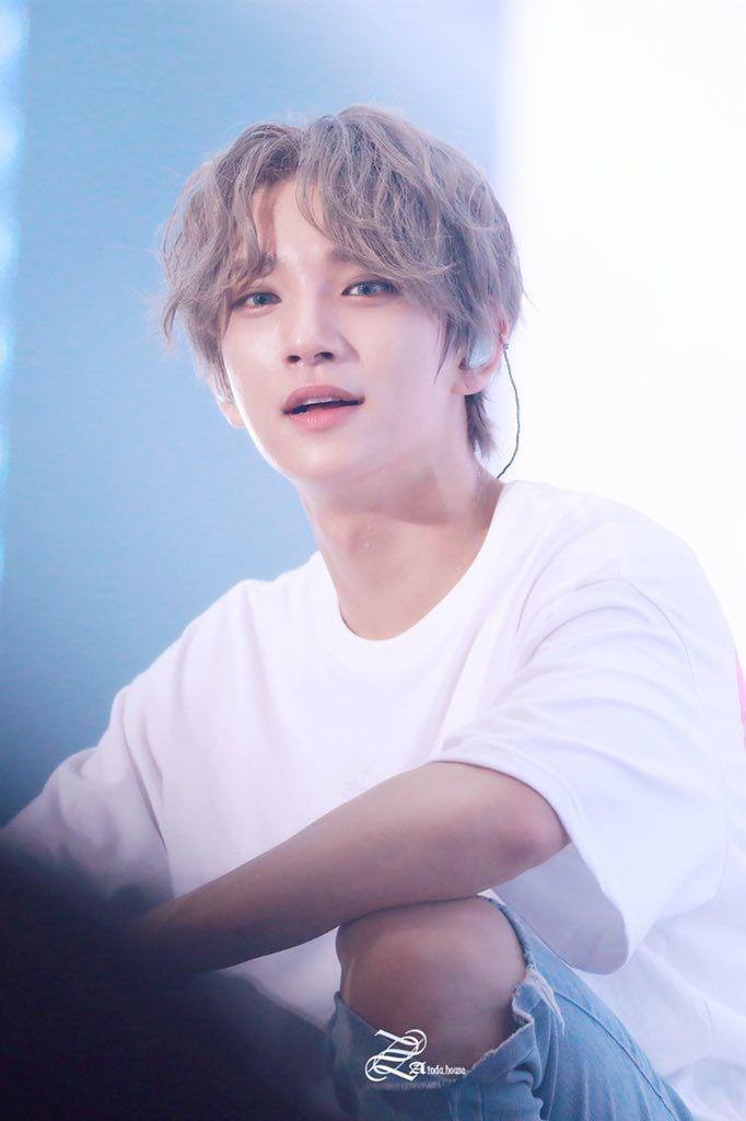 twitter.com/booseokshua