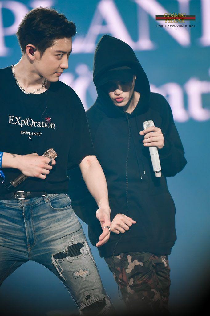 twitter.com/CosmicPillar