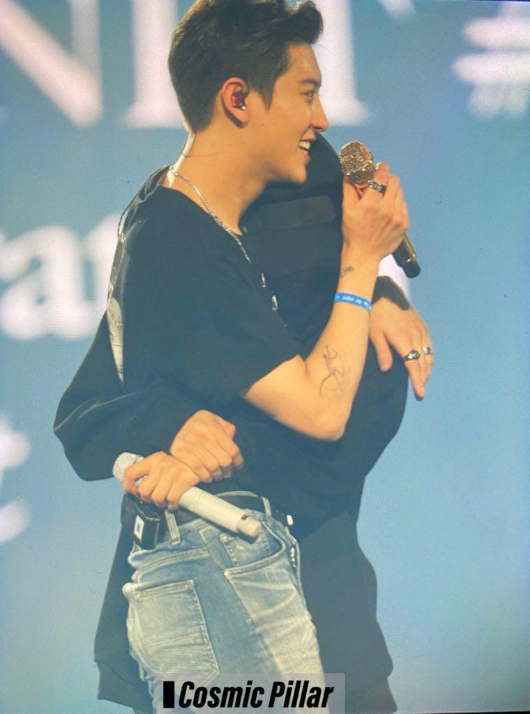 twitter.com/CosmicPillar