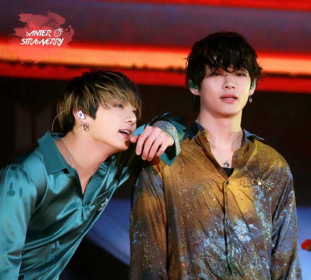 twitter.com/krsmonika98