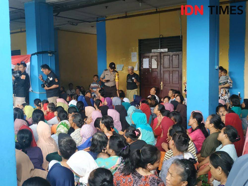 Pengungsi di dekat Rusun Karet, Tengsin (IDN Times/Axel Jo Harianja)