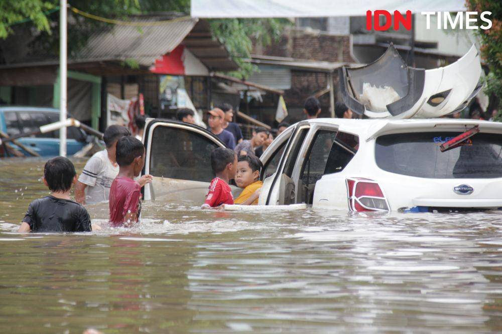Banjir di Tangerang (IDN Times/Candra Irawan)