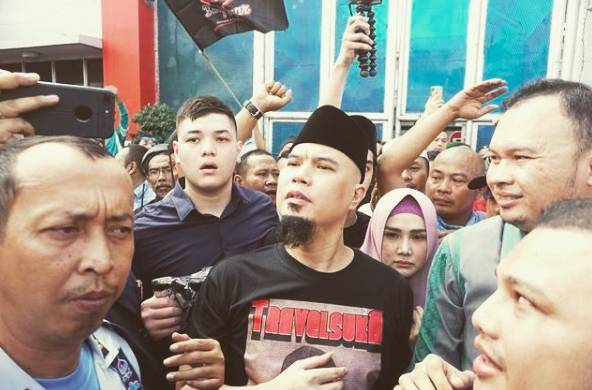 instagram.com/jojotjandra