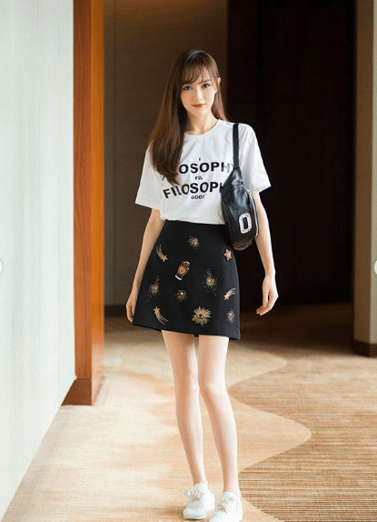 instagram.com/tangyan1206