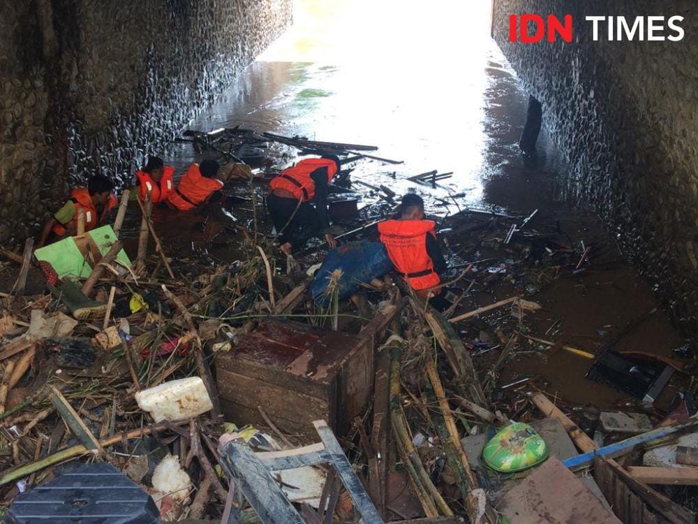 Pintu Air Manggarai (IDN Times/Irfan Fathurohman)