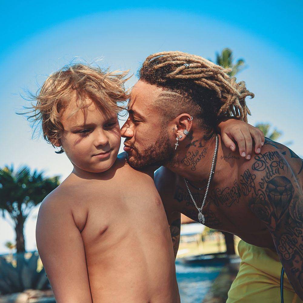 instagram.com/neymarjr