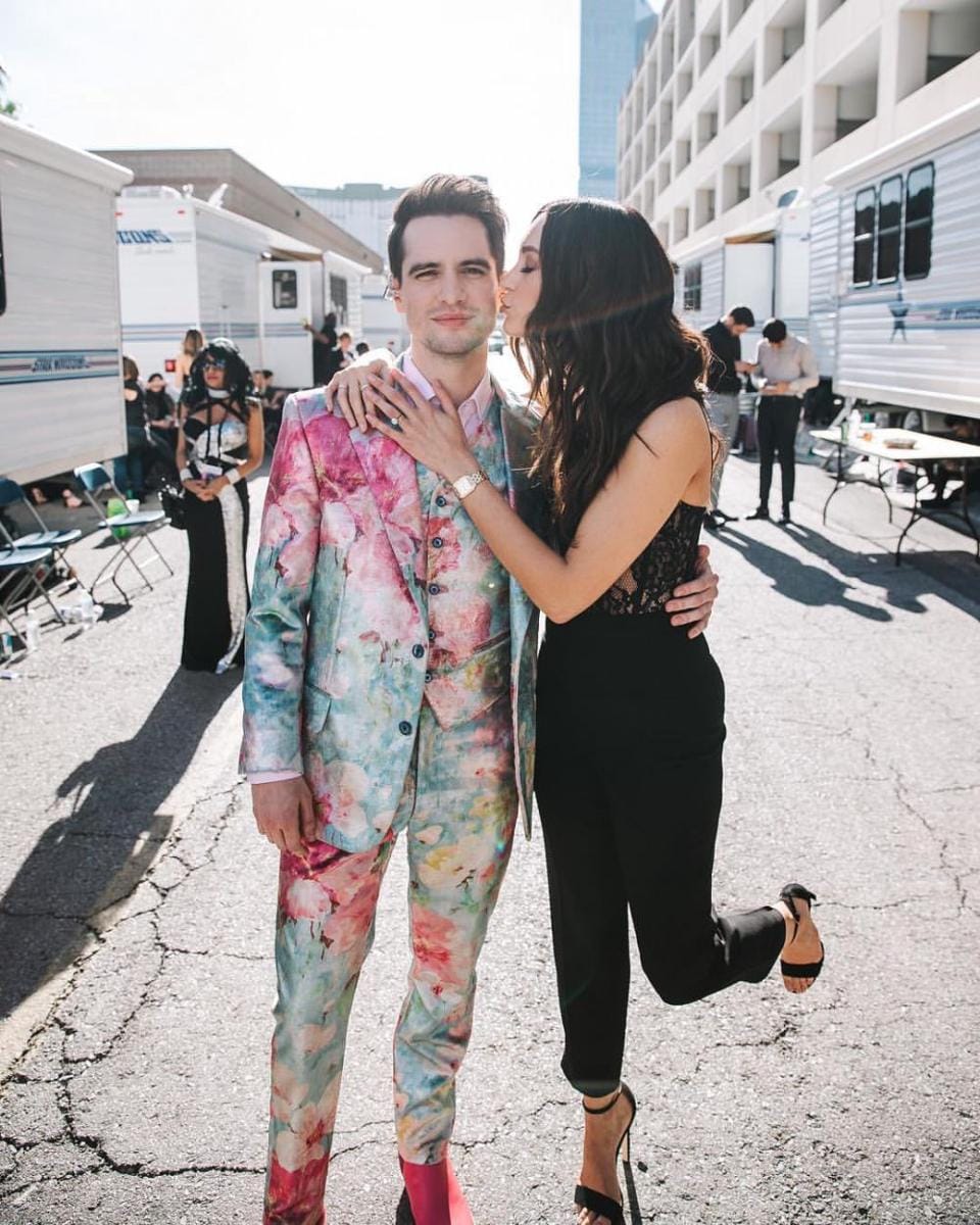 instagram.com/sarahurie