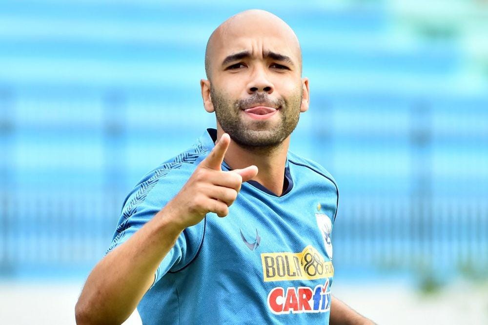 Twitter.com/psisfcofficial