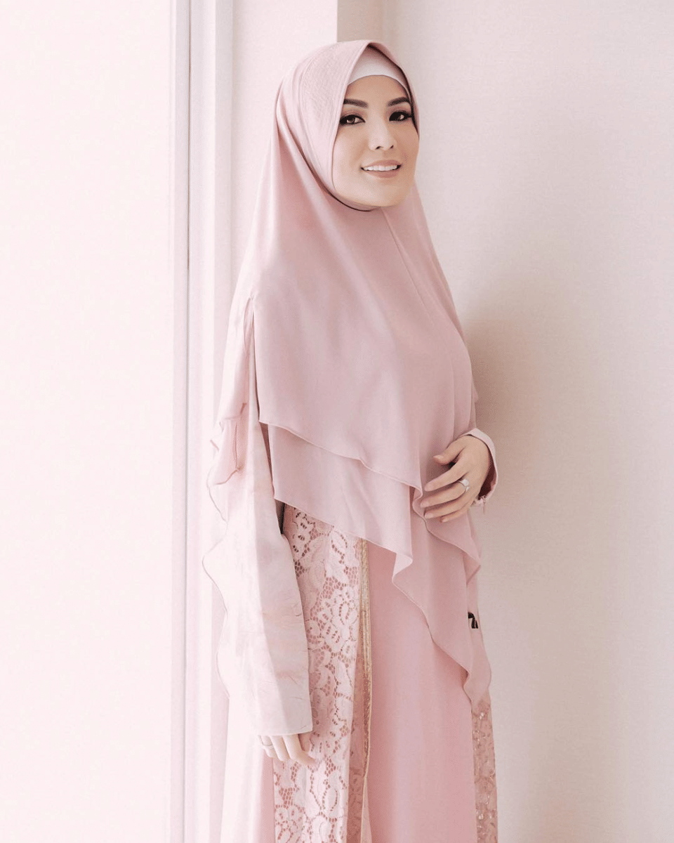 Instagram.com/nindyparasadyharsono