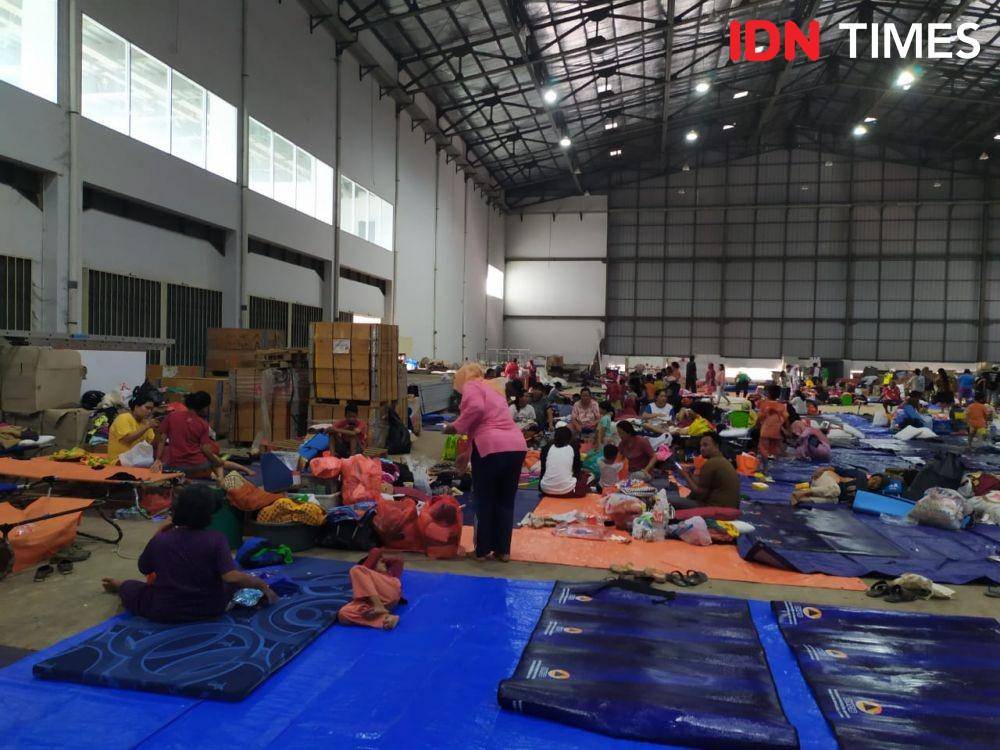 (Gudang BNPB untuk pengungsi banjir) IDN Times/Aldzah Fatimah Aditya
