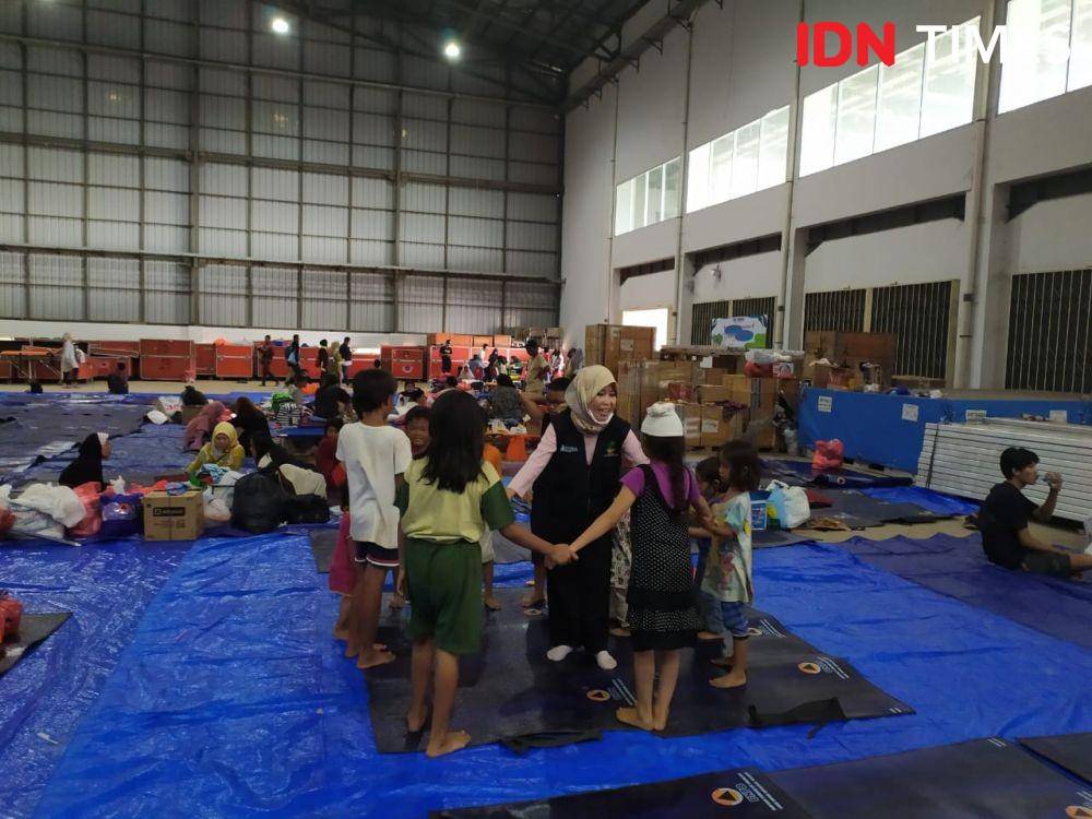 (Gudang BNPB untuk pengungsi banjir) IDN Times/Aldzah Fatimah Aditya