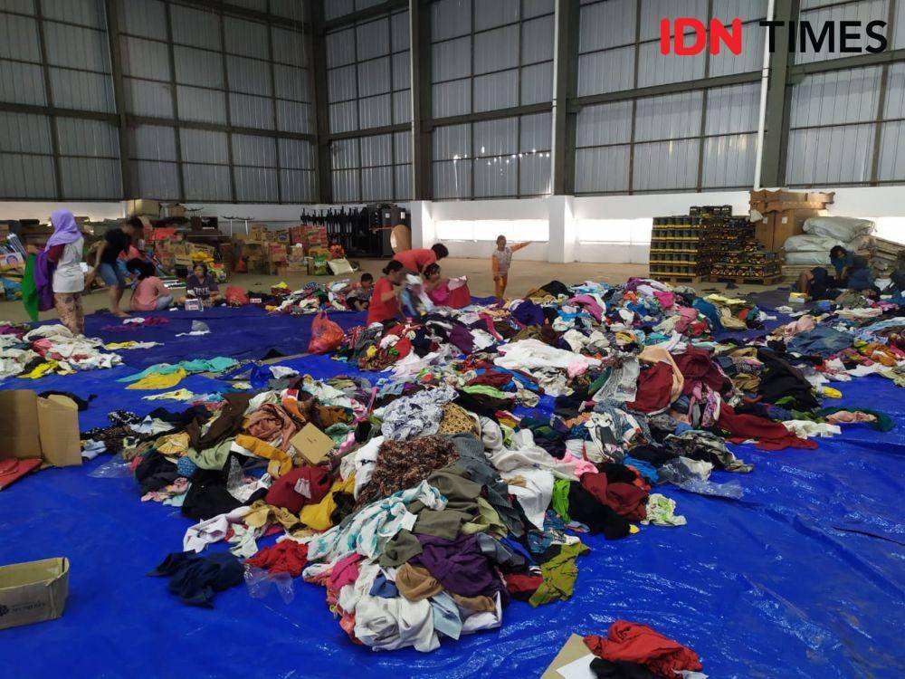 (Gudang BNPB untuk pengungsi banjir) IDN Times/Aldzah Fatimah Aditya