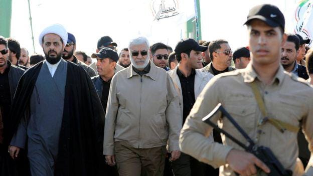 Abu Mahdi al-Muhandis (tengah) juga tewas dalam serangan pada hari Jumat 3 Januari 2020. bbc.com