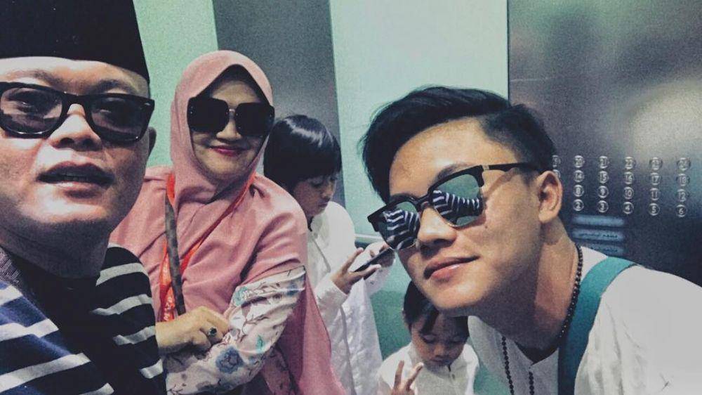 Instagram.com/rizkyfbian
