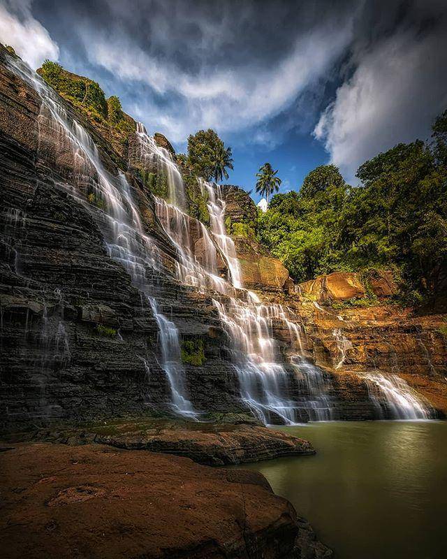 instagram.com/travecia.id/