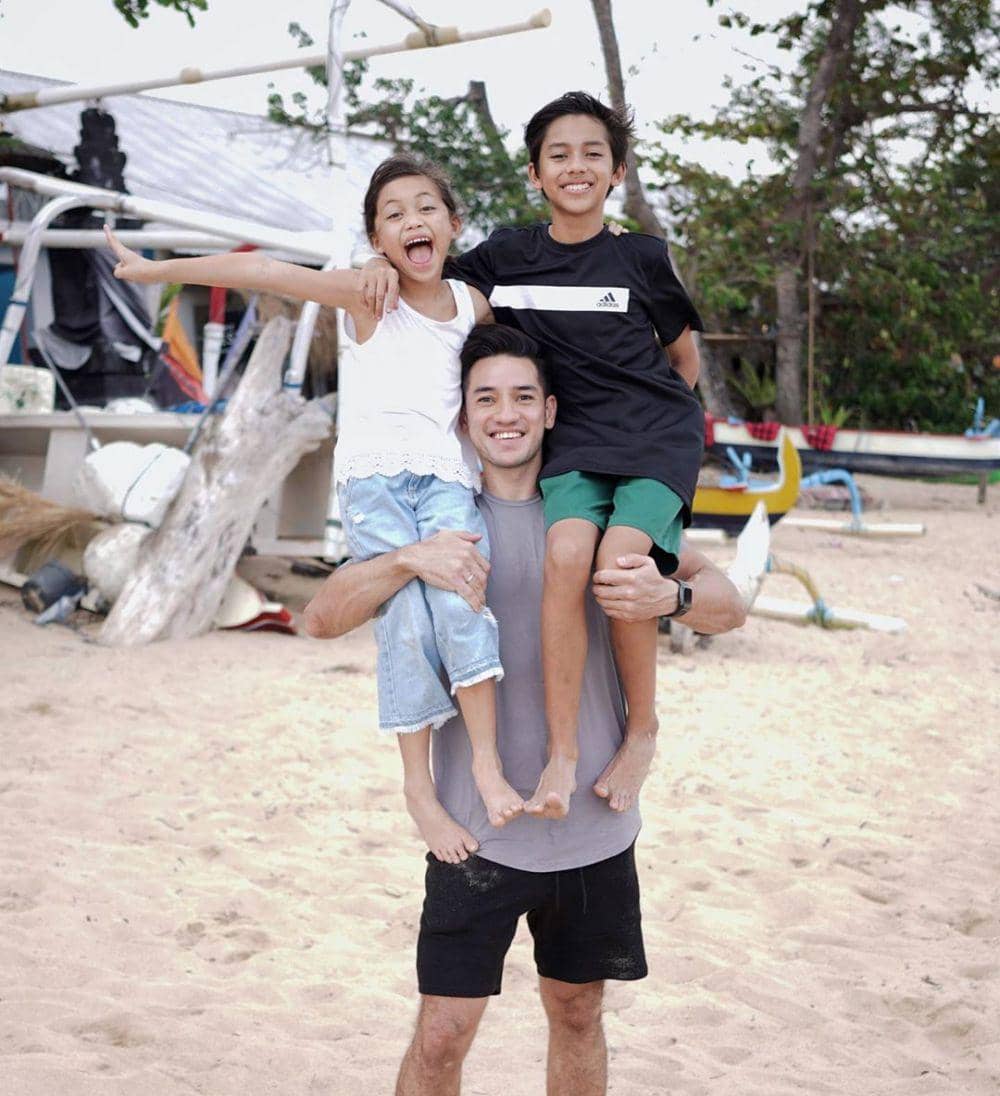 Instagram.com/andrew.white._