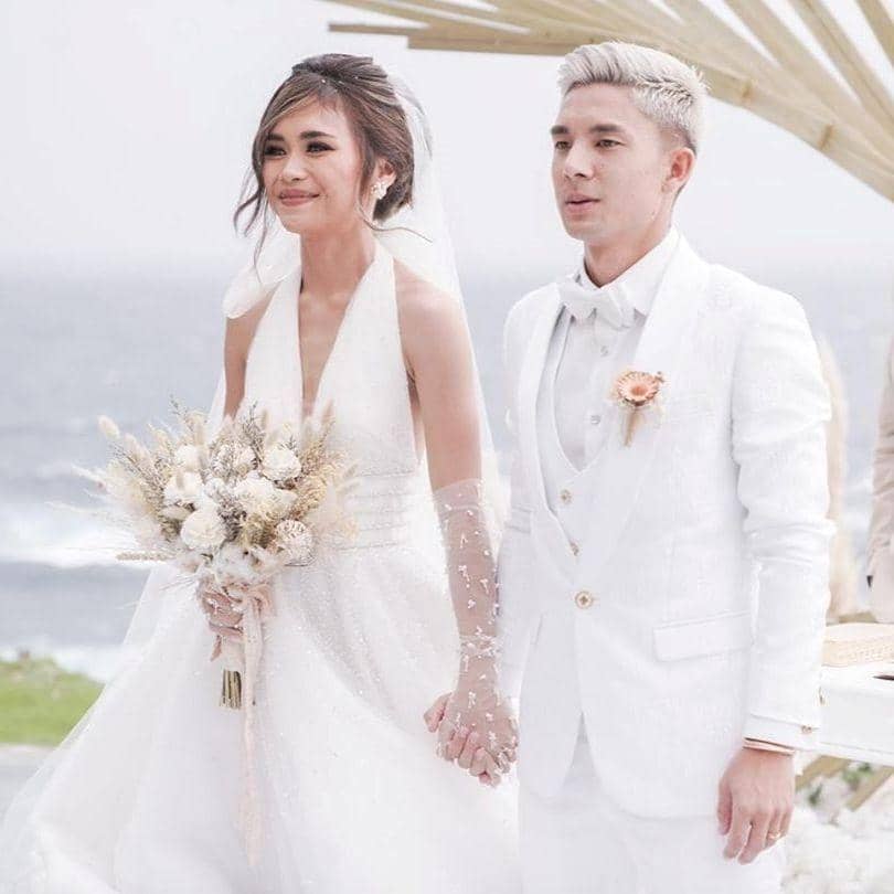 instagram.com/thebridestory