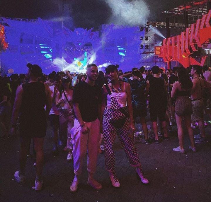 instagram.com/sbngram