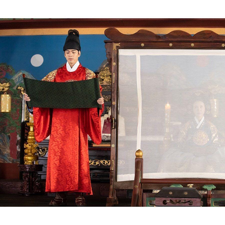 twitter.com/bucinshineenct