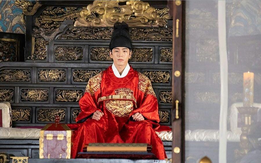 twitter.com/bucinshineenct