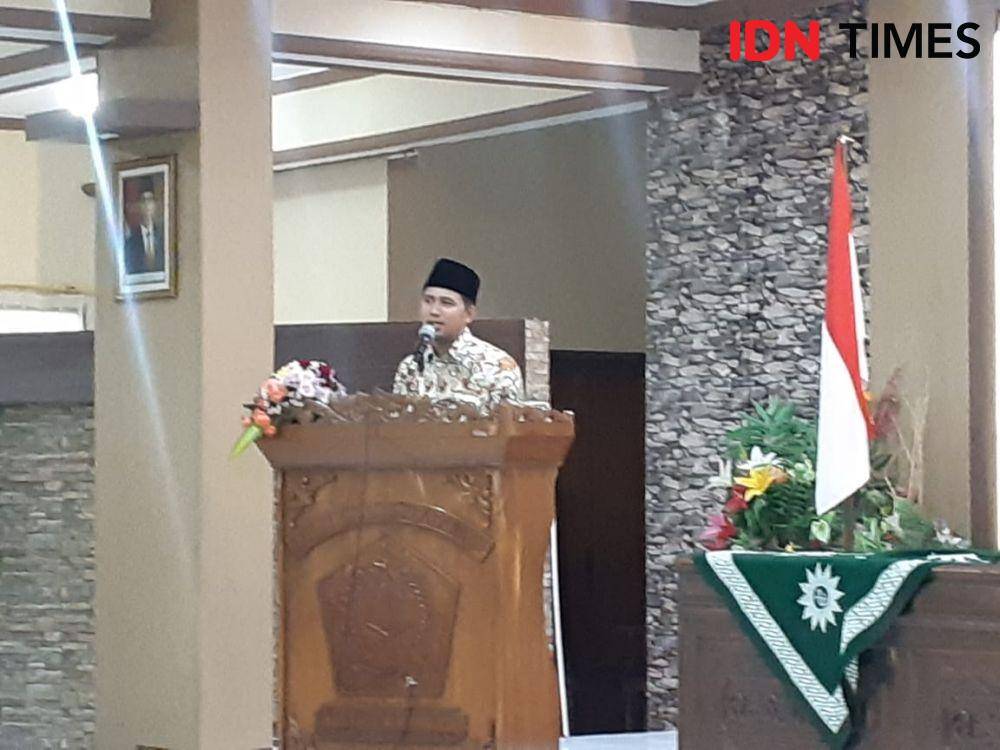 Wakil Gubernur Jatim Emil Elestianto Dardak saat sambutan di Musypimwil II Aisyiyah Jatim, Sabtu (4/1). IDN Times/Ardiansyah Fajar