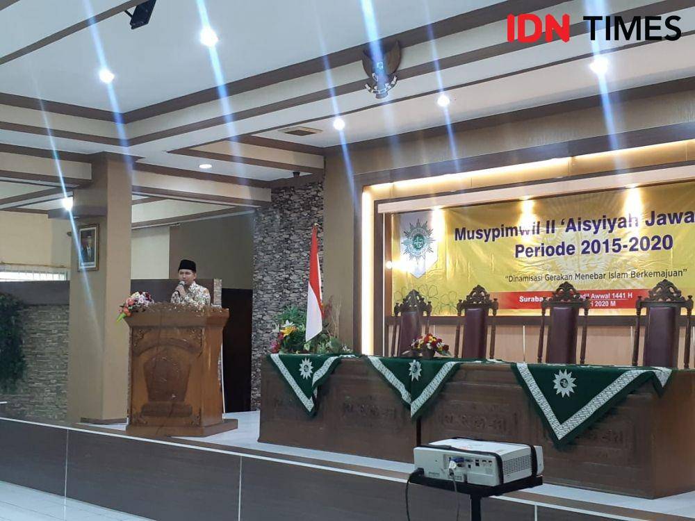 Wakil Gubernur Jatim Emil Elestianto Dardak saat sambutan di Musypimwil II Aisyiyah Jatim, Sabtu (4/1). IDN Times/Ardiansyah Fajar