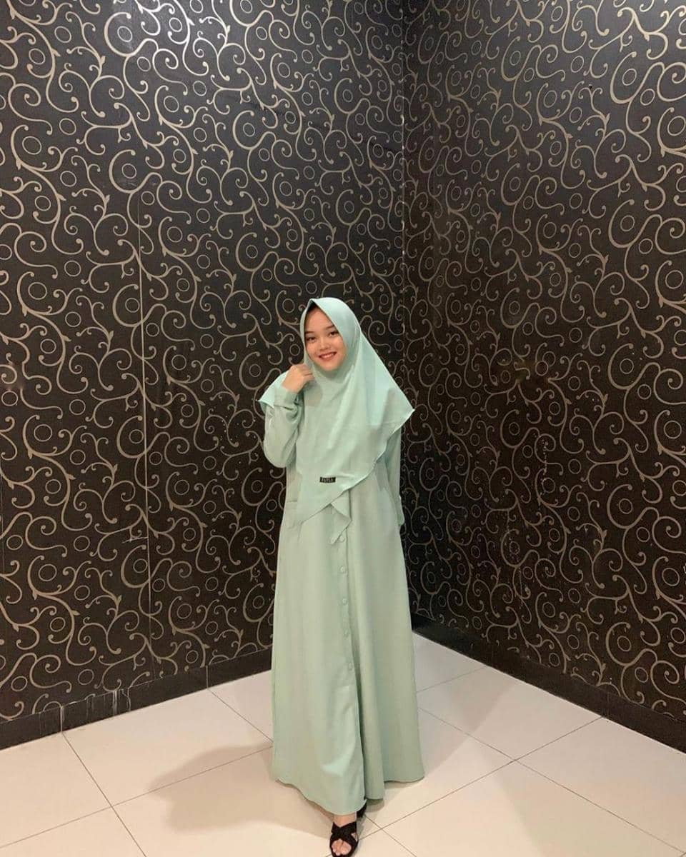 Instagram.com/putridelinaa