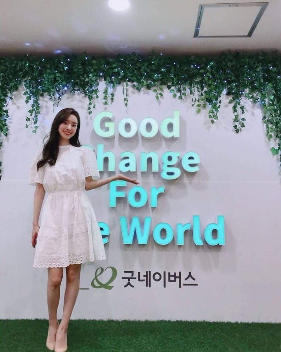 instagram.com/jinseyun.go