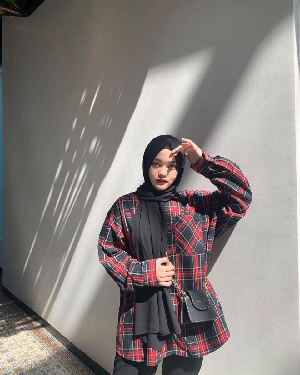 Instagram.com/putridelinaa