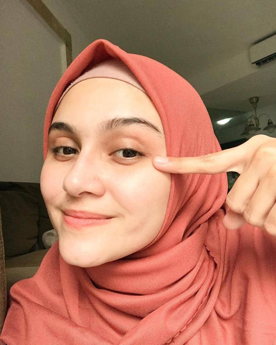 instagram.com/zeezeeshahab