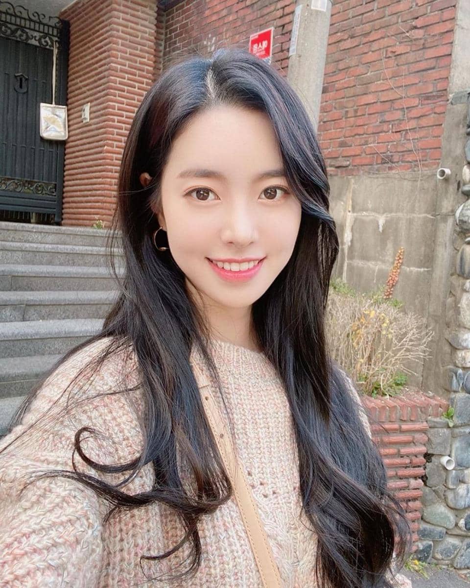 instagram.com/jinseyun.go