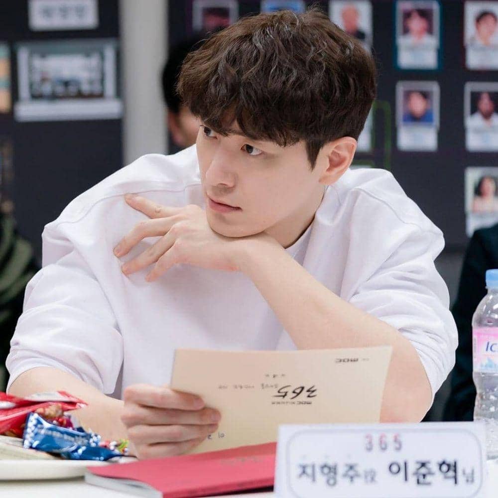 instagram.com/@leejunhyukfanpage