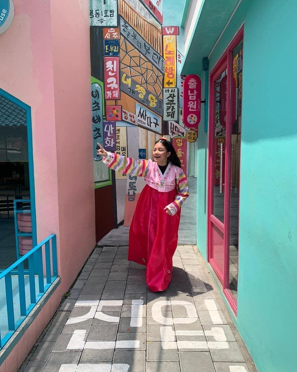 instagram.com/celebrityonvacation