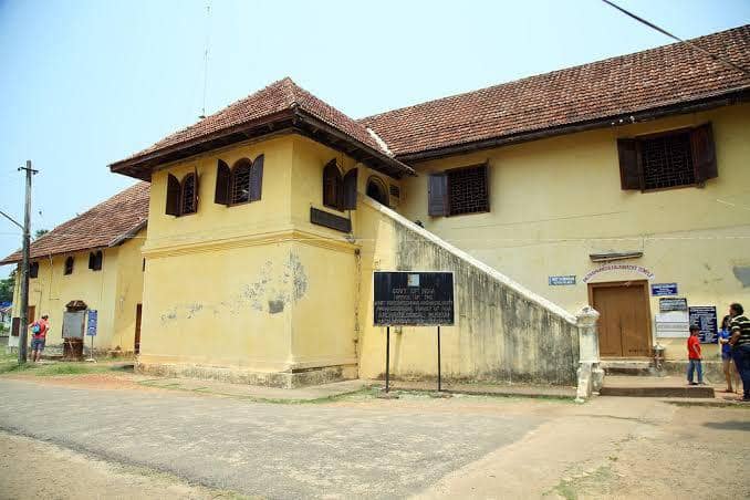 flickr.com/tramptravellercom