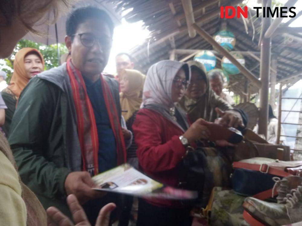 Menteri Desa Pembangunan Daerah Tertinggal dan Transmigrasi (Mendes PDTT) Abdul Halim Iskandar di Kampung Mataraman, Bantul. IDN Times/Daruwaskita