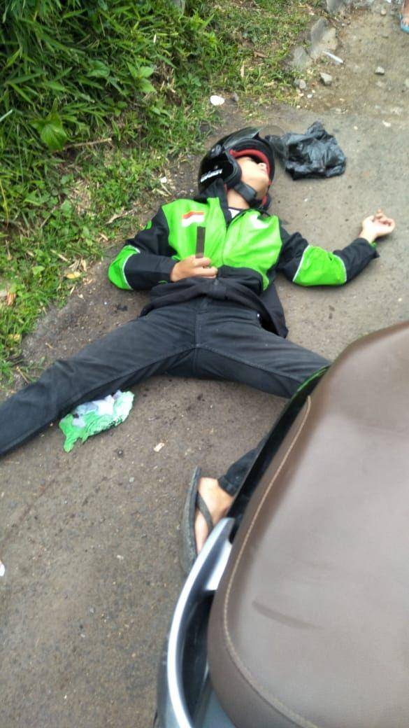 Penusukan ojek online di Bandung (IDN Times/istimewa)