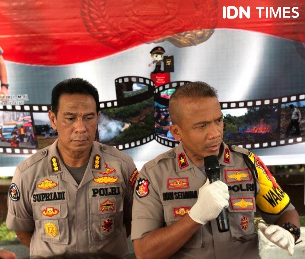 Wakapolda Sumsel, Brigjen Pol Rudi Setiawan didampingi Kabid Humas Polda, Kombes Pol Supriadi (IDN Times/Rangga Erfizal)