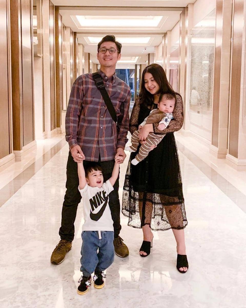 instagram.ccom/putrititian