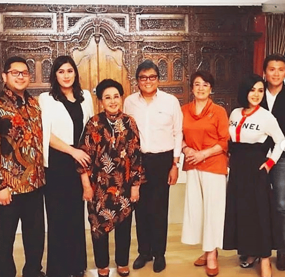 instagram.com/syahreino.27.02