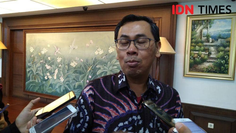 Pengamat perpajakan Yustinus Prastowo (IDN Times/Helmi Shemi)