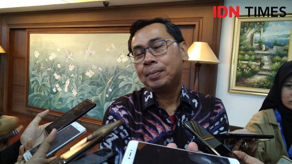 Pengamat perpajakan Yustinus Prastowo (IDN Times/Helmi Shemi)