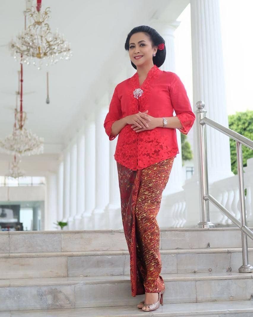 instagram.com/ssoekotjo