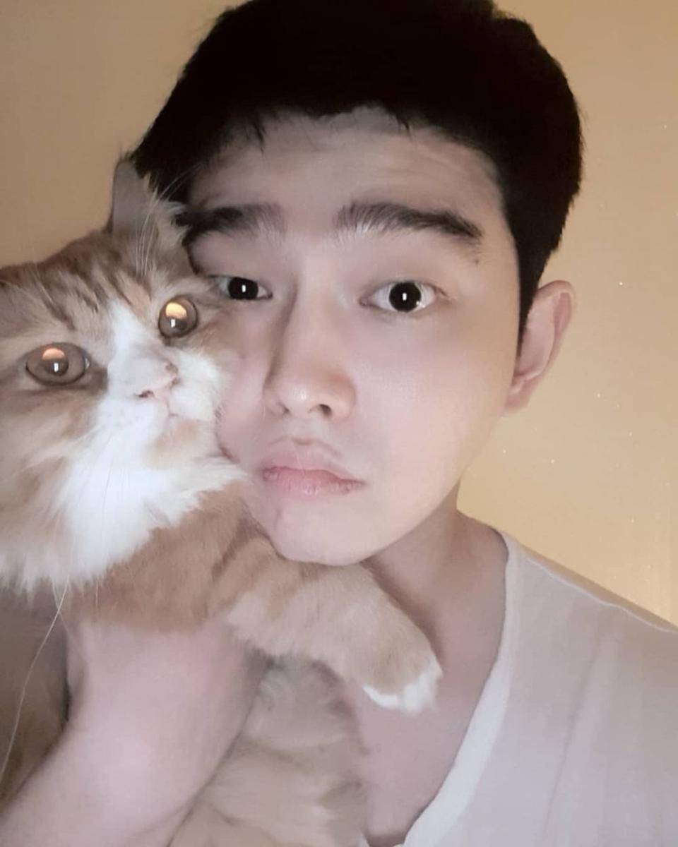 Instagram.com/yunkyunsang