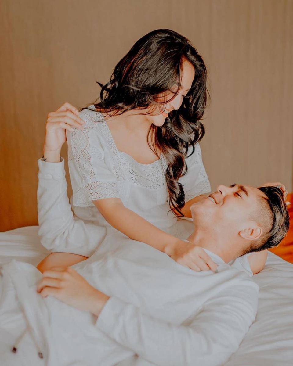 instagram.com/sitibadriahh