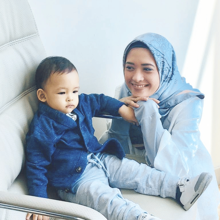 Instagram.com/adhityaputri