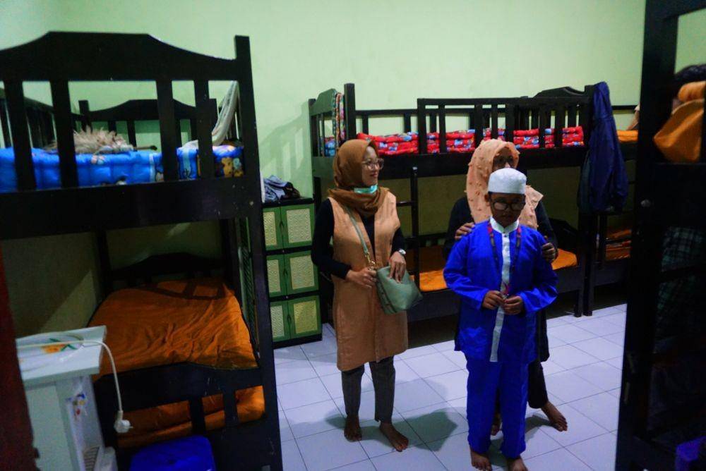 Suasana fasilitas tempat tidur di Pondok pesantren anak berkebutuhan khusus di Banyuwangi. IDN Times/Mohamad Ulil Albab