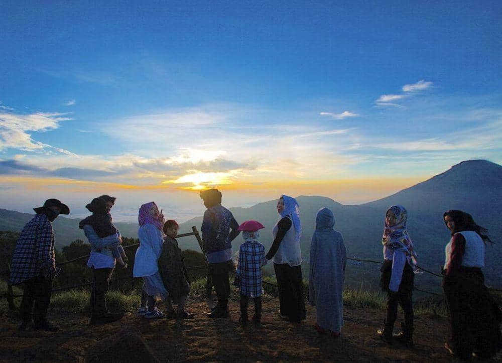 instagram.com/genhalilintar