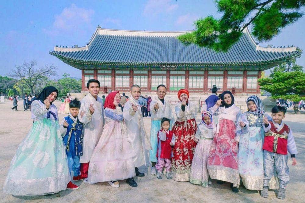 instagram.com/genhalilintar