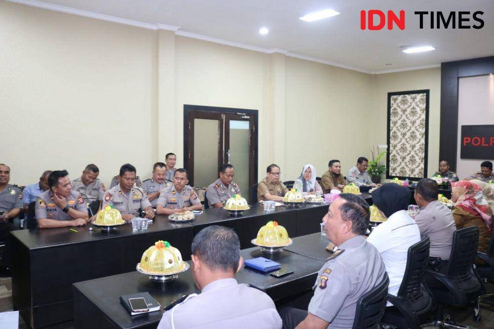 Jalannya Vicon dengan Kabaharkam Polri dalam rangka menangani bencana alam (IDN Times/Ervan Masbanjar)