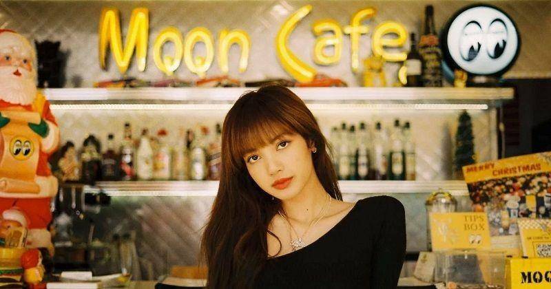 instagram.com/lalalalisa_m/